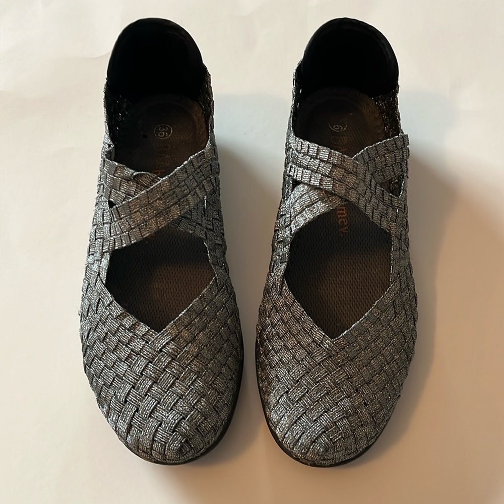 Bernie Mev slip on pewter shoe with criss cross strap size 36